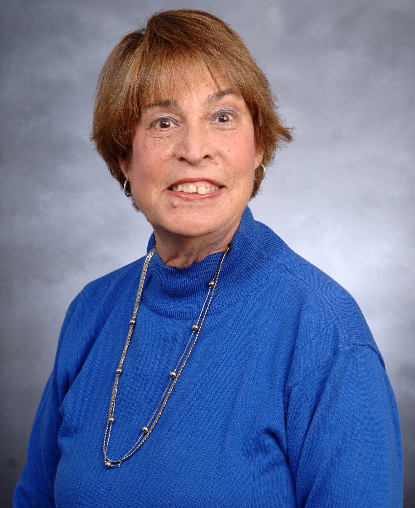 Shellie Simons is an Associate Professor in the Susan and Alan Solomont School of Nursing at UMass Lowell.
