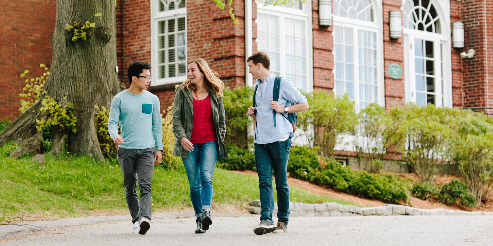 Admissions & Aid | UMass Lowell