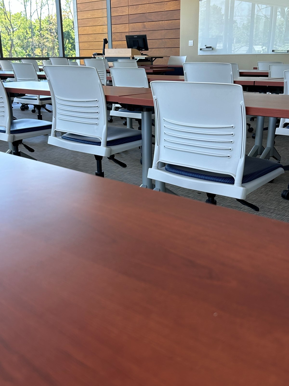 tables and chairs in a modern classroom