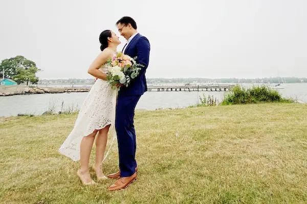 Raissa Yona and Christianto Putra pose for their wedding photo