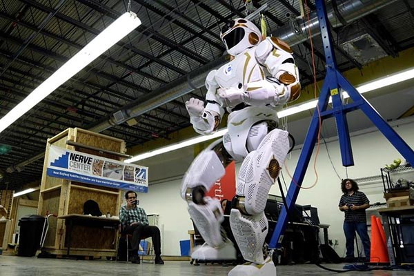 Valkyrie robot at UMass Lowell NERVE Center